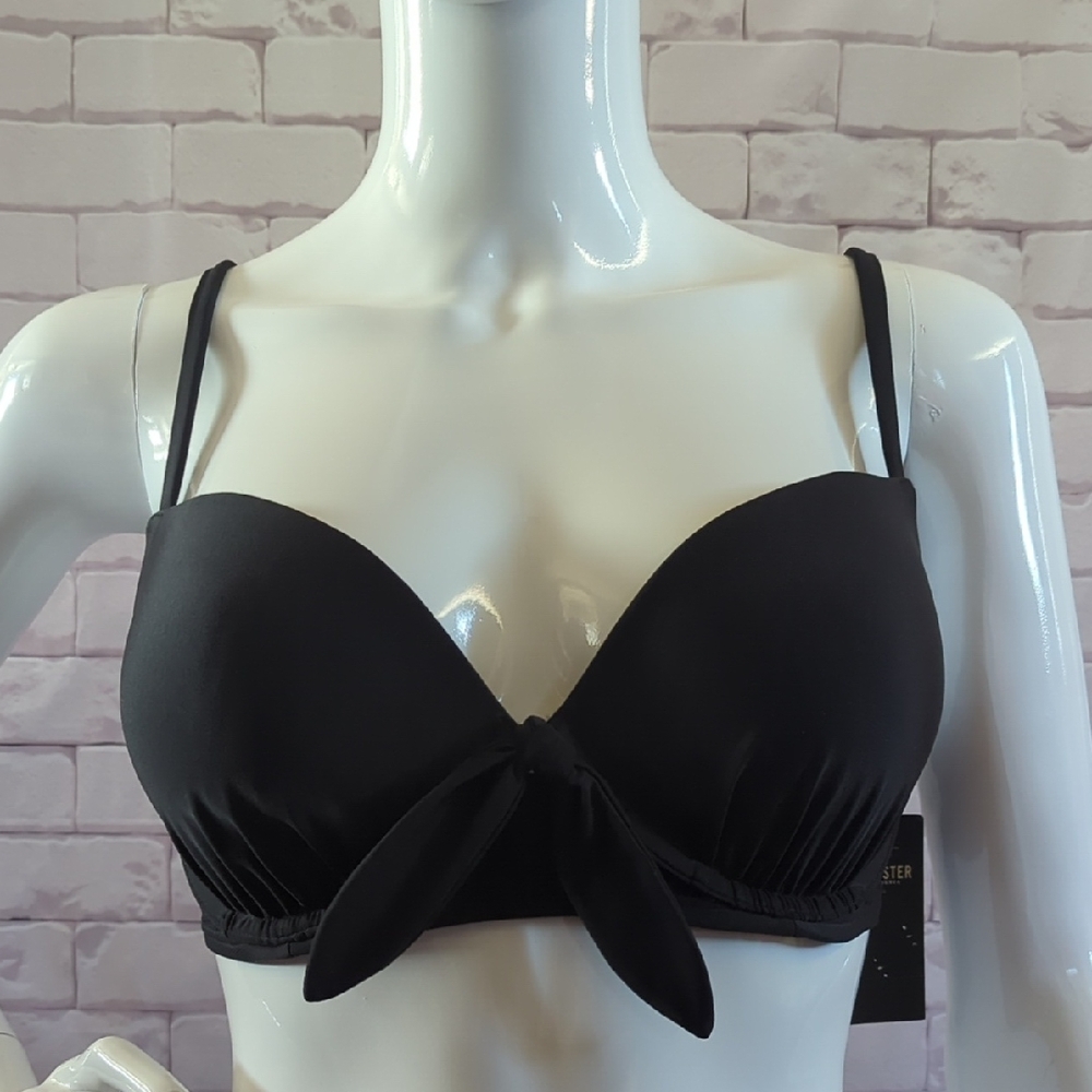 Hollister California Push-Up Bikini Top